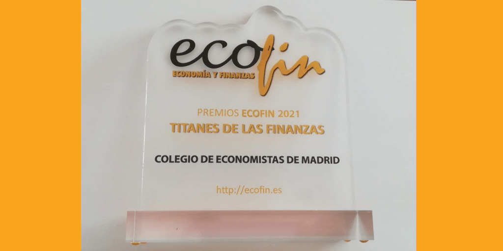 El Colegio de Economistas de Madrid recibe el Premio Titanes de las Finanzas 2021 de Foro Ecofin